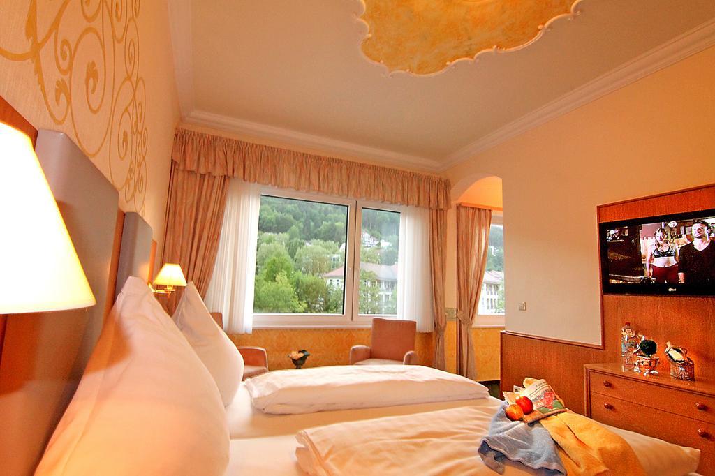 Hotel Weingaertner Bad Wildbad Δωμάτιο φωτογραφία